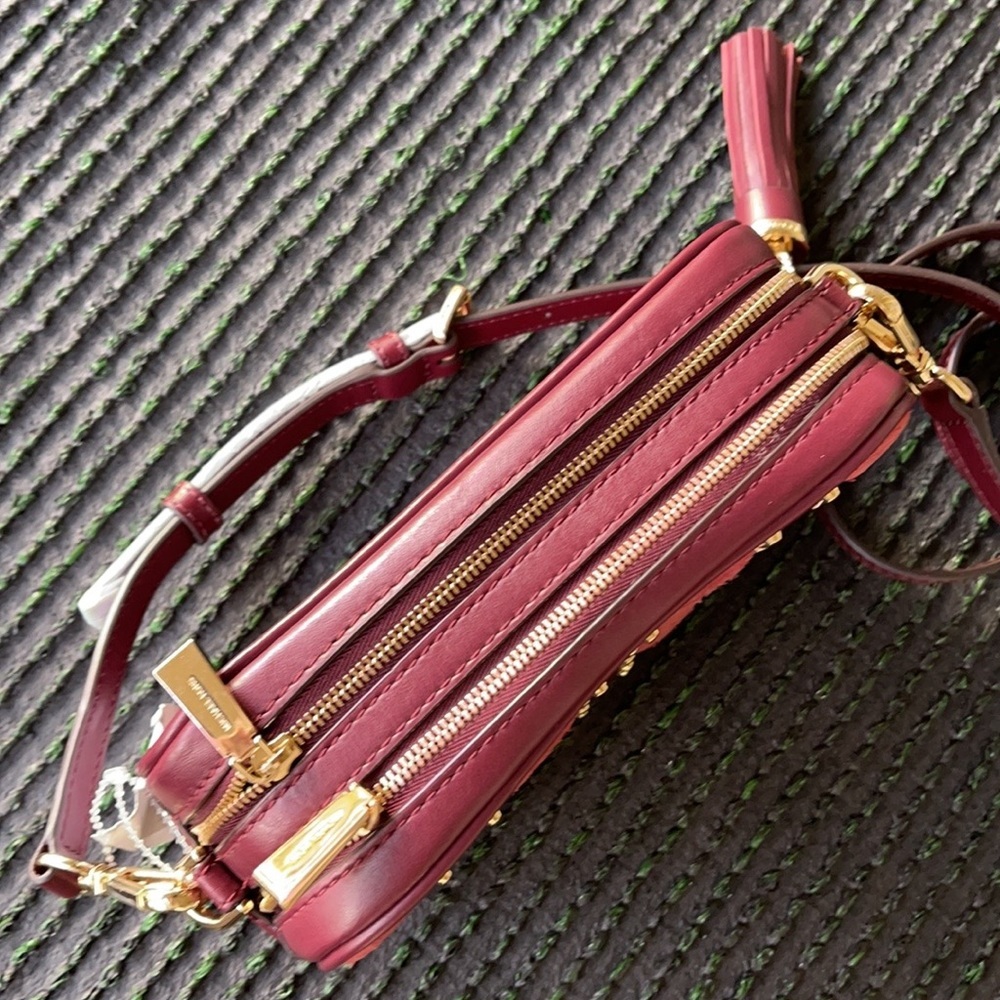 Michael Kors Small Camera Bag Ox Blood North/South - Picture 4 of 16